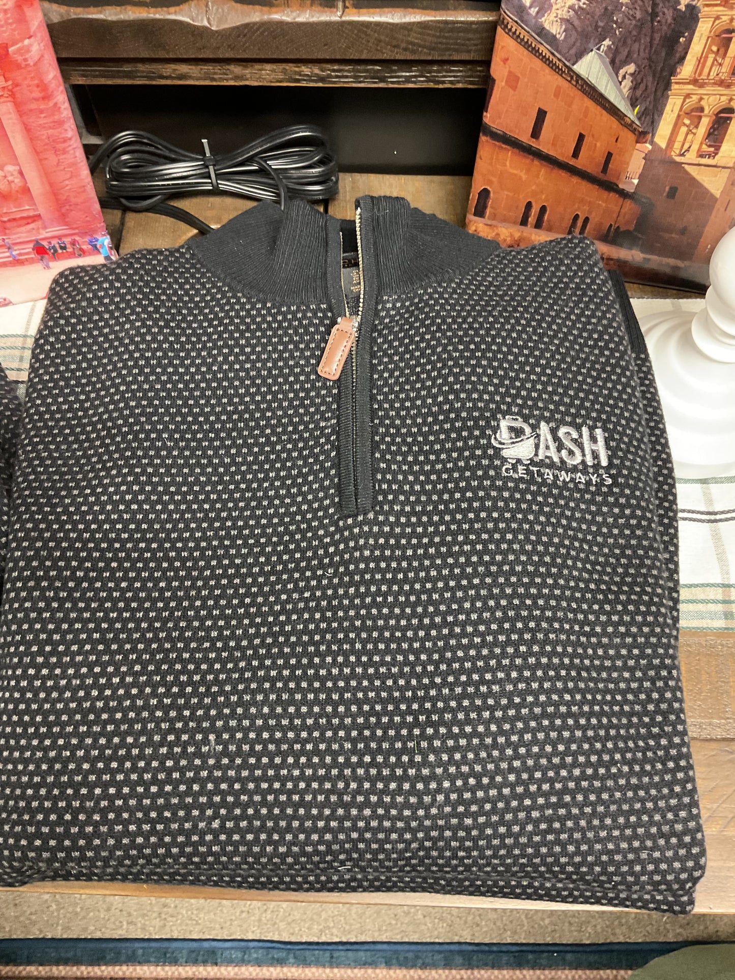 Lachlan British Inspired Men's 1/4 zip pullover