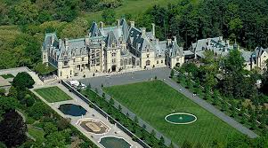 Dec 6-11, 2026 -Christmas Time at The Biltmore Estate & Asheville, NC. Pick Up: Plymouth, Ft. Wayne, Kokomo