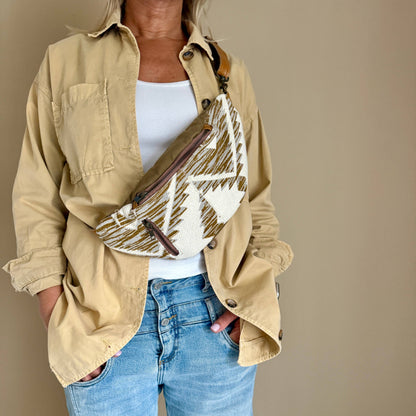 Liefe NL - Aztek BumBag