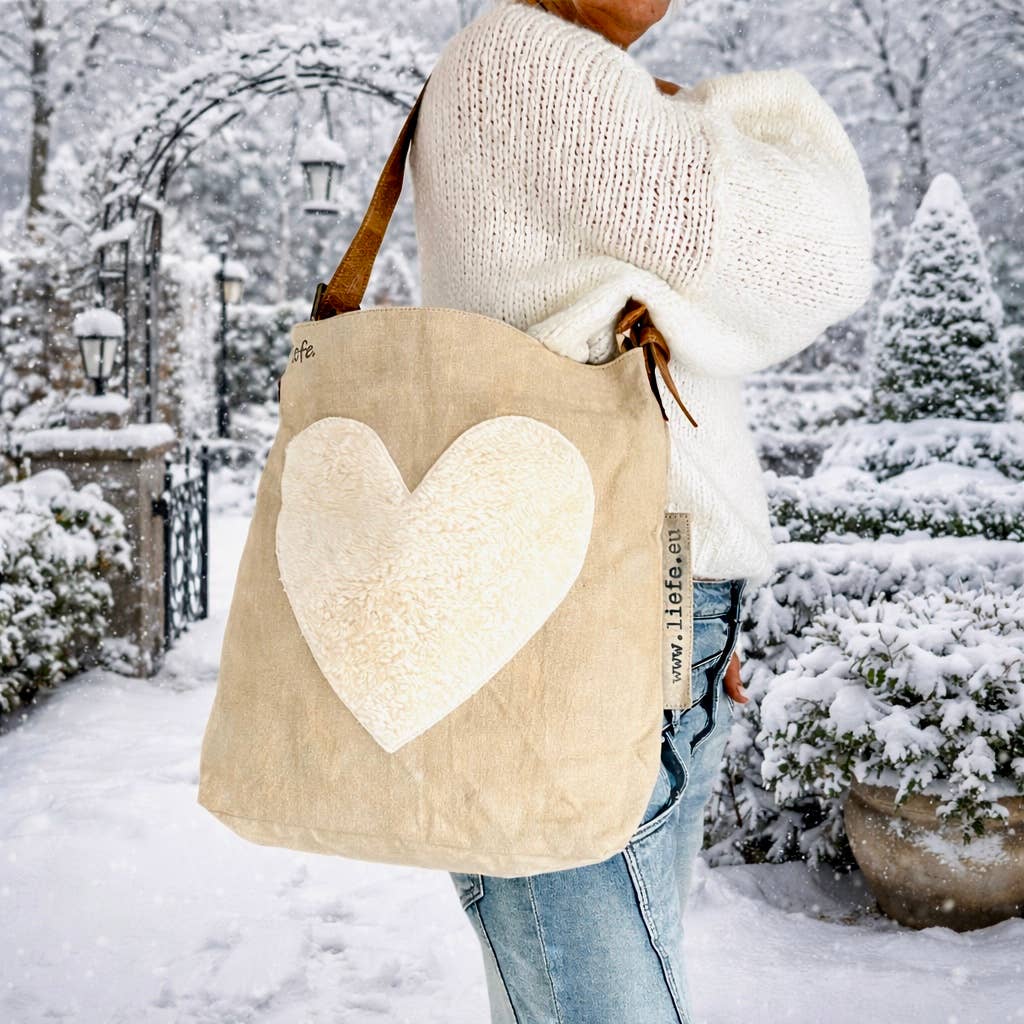 Liefe NL Buckle Bag Teddy heart (vintage light)