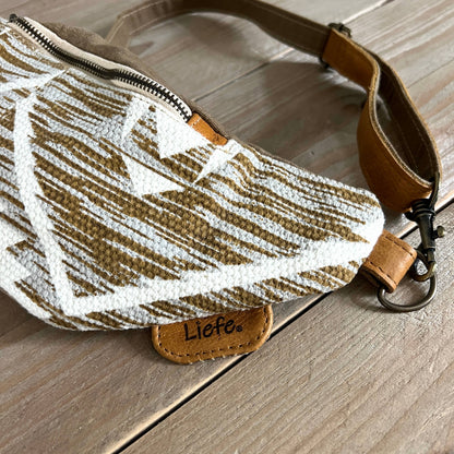 Liefe NL - Aztek BumBag