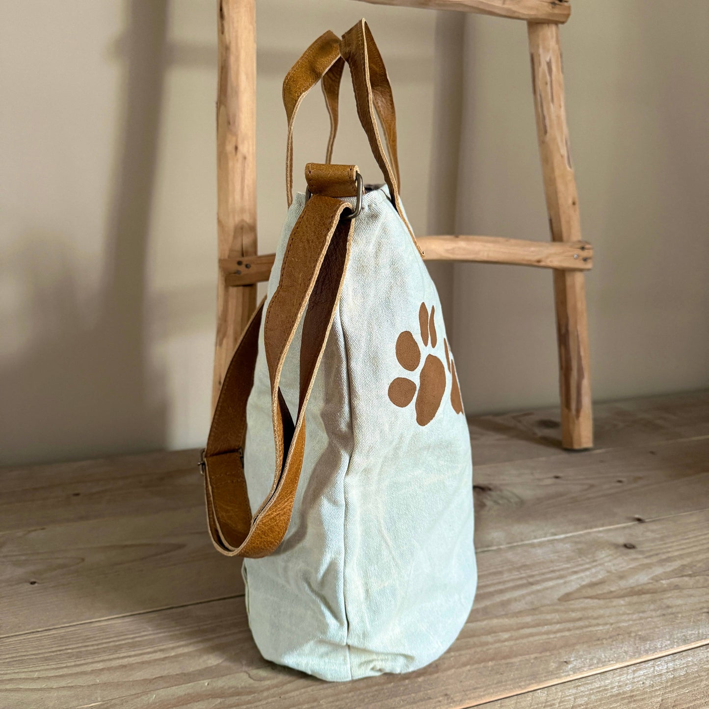 Liefe NL - BucketBag PAW cinnamon (vintage light canvas) NEW