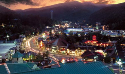 Pigeon Forge and Smokey Mountains Show Trip